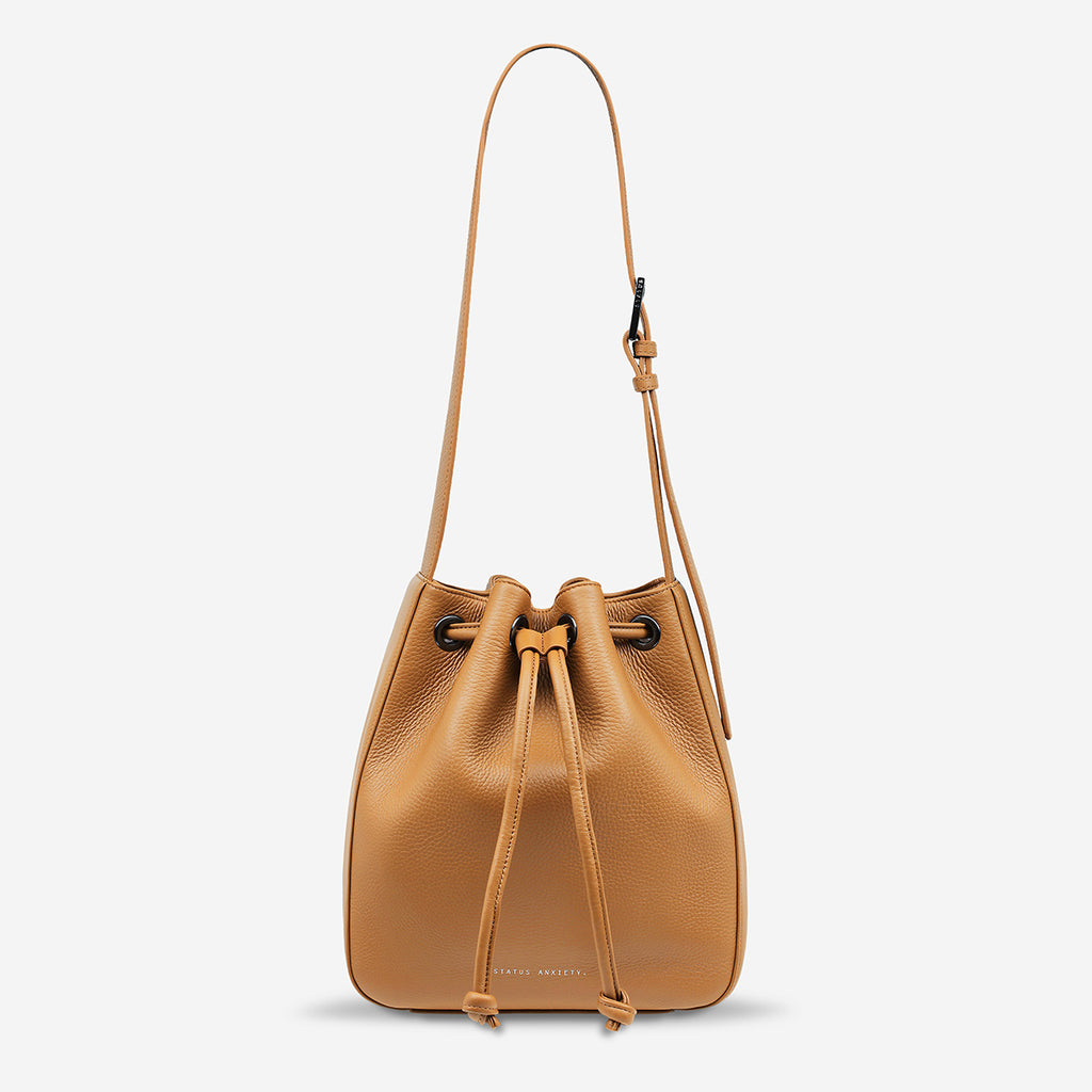Seclusion Women's Tan Leather Bucket Bag | Status Anxiety®